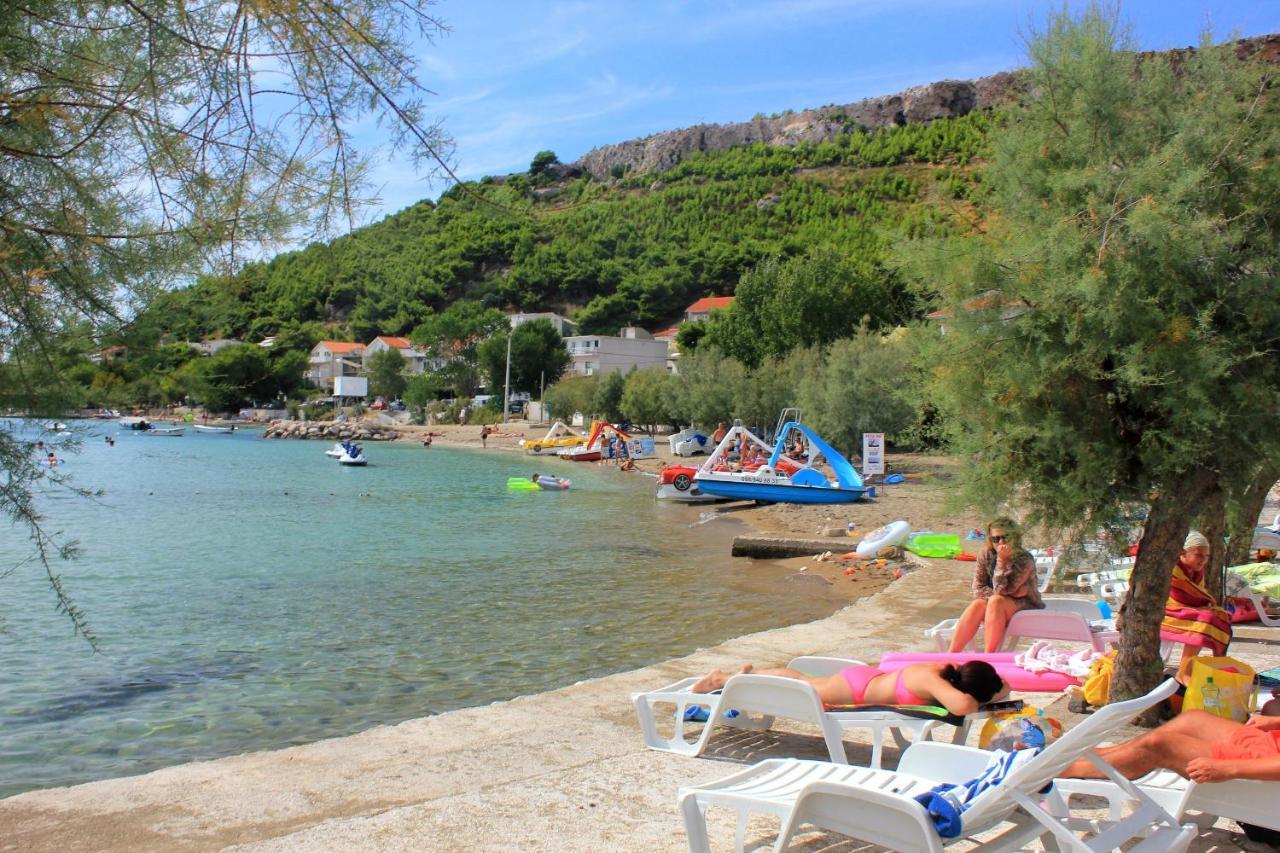 Apartments By The Sea Duce, Omis - 2992 Dugi Rat Dış mekan fotoğraf