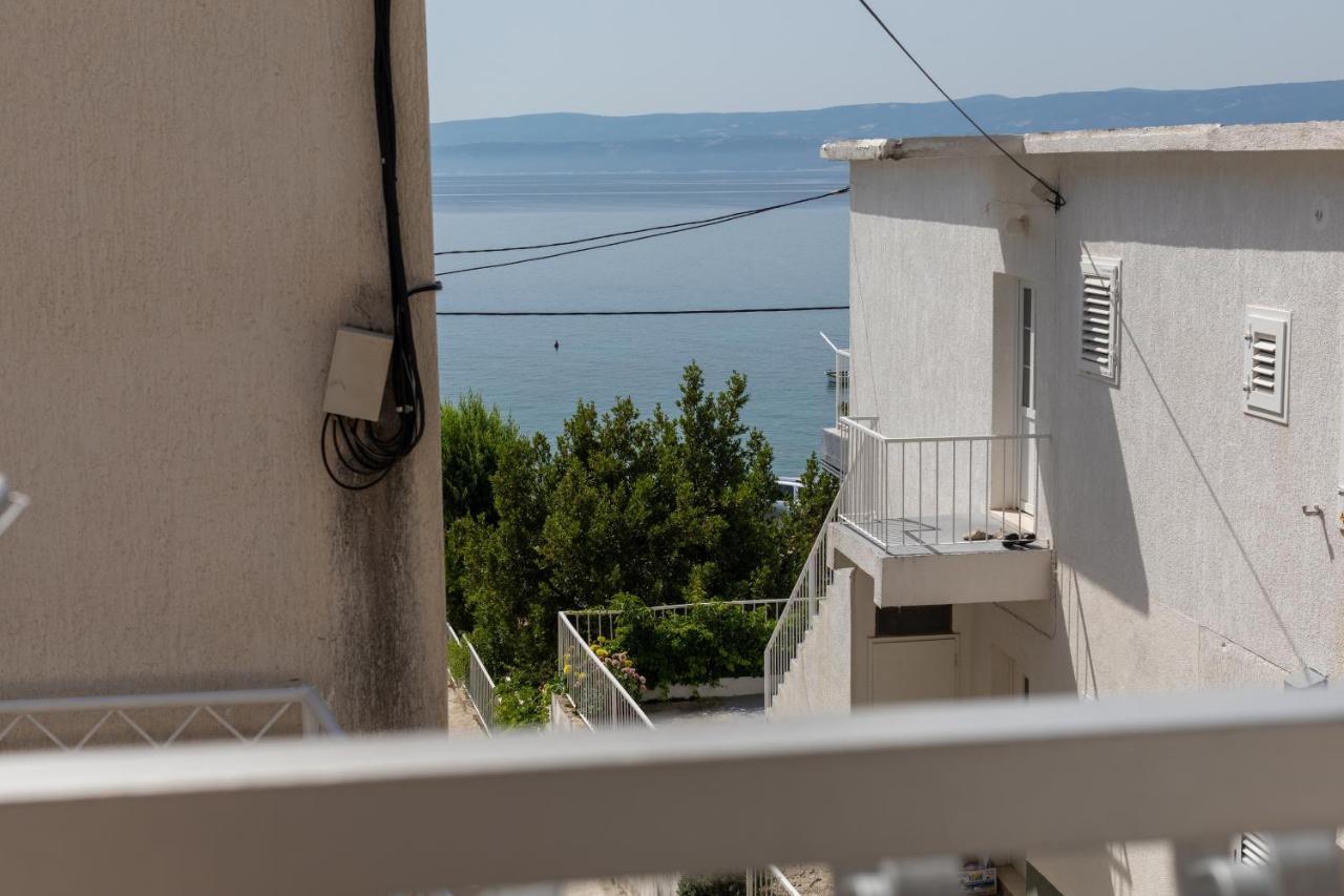 Apartments By The Sea Duce, Omis - 2992 Dugi Rat Dış mekan fotoğraf