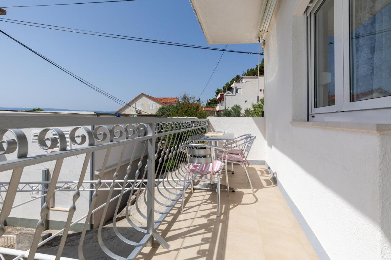 Apartments By The Sea Duce, Omis - 2992 Dugi Rat Dış mekan fotoğraf